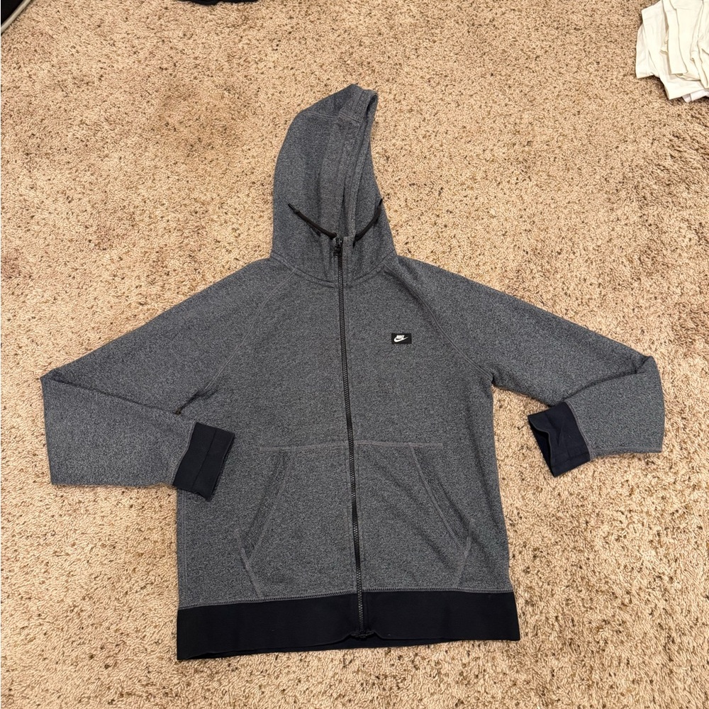 Men’s Nike Zip-Up (size Medium)